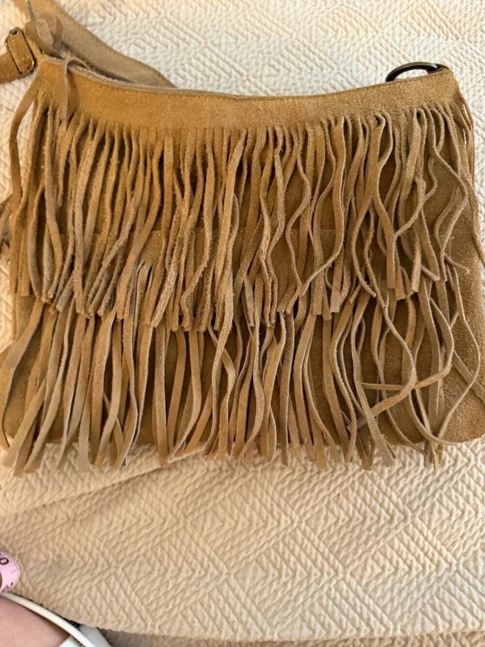 Suede Fringe Womens Crossbody Zipper Hobo-style Adjustable Bag Tan Boho Western